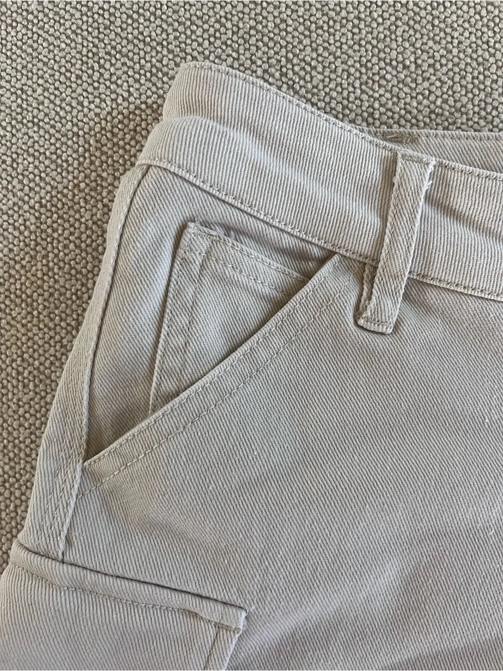 RSQ Cream Utility Cargo Shorts/Size 24 waist. Durable Cotton - Picture 5 of 12